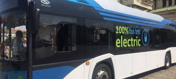 Veliaj: Autobusa elektrikë dhe 4 mijë biçikleta brenda 2018-s