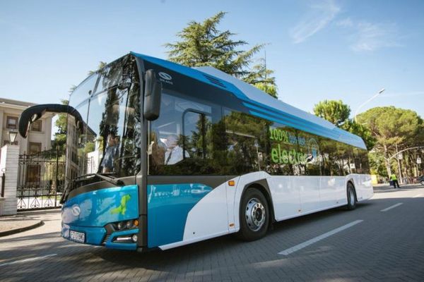 Vijnë autobusët elektrikë, ja linja e parë e gjelbër në Tiranë
